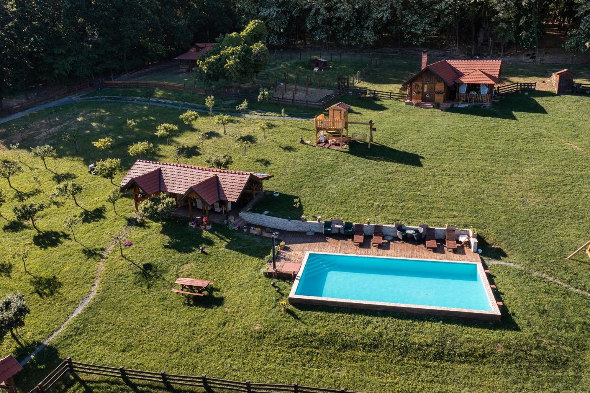 Grebengradska Medna Hiza Country house *